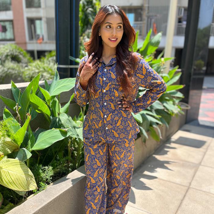 Pajama Set - Pocket Night Suit for Women - Funky Feathers
