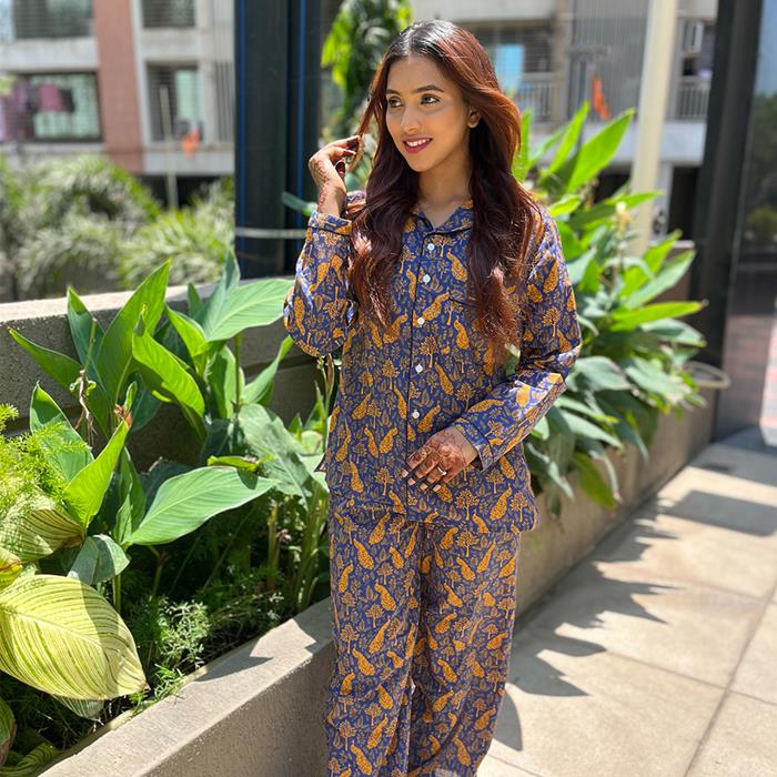 Pajama Set - Pocket Night Suit for Women - Funky Feathers