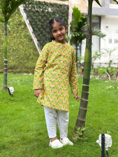 Pajama set for girls – Bright Sunshine
